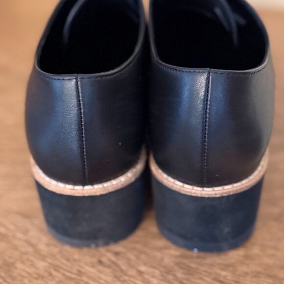 Eileen Fisher Leather shoes - Picture 6 of 6